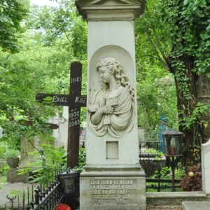 Cimitiri Bellu (8)