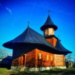 Biserica de lemn "Adormirea Maicii Domnului